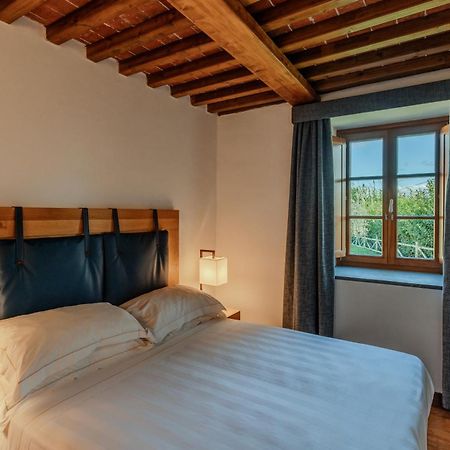 فندق ومنتجع فيلا تولومي فلورنس المظهر الخارجي الصورة A room at the hotel