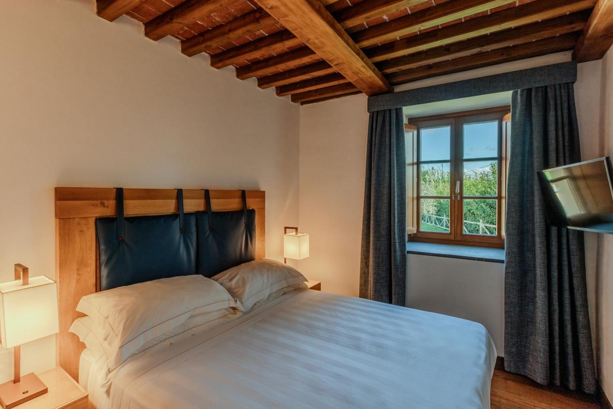 فندق ومنتجع فيلا تولومي فلورنس المظهر الخارجي الصورة A room at the hotel