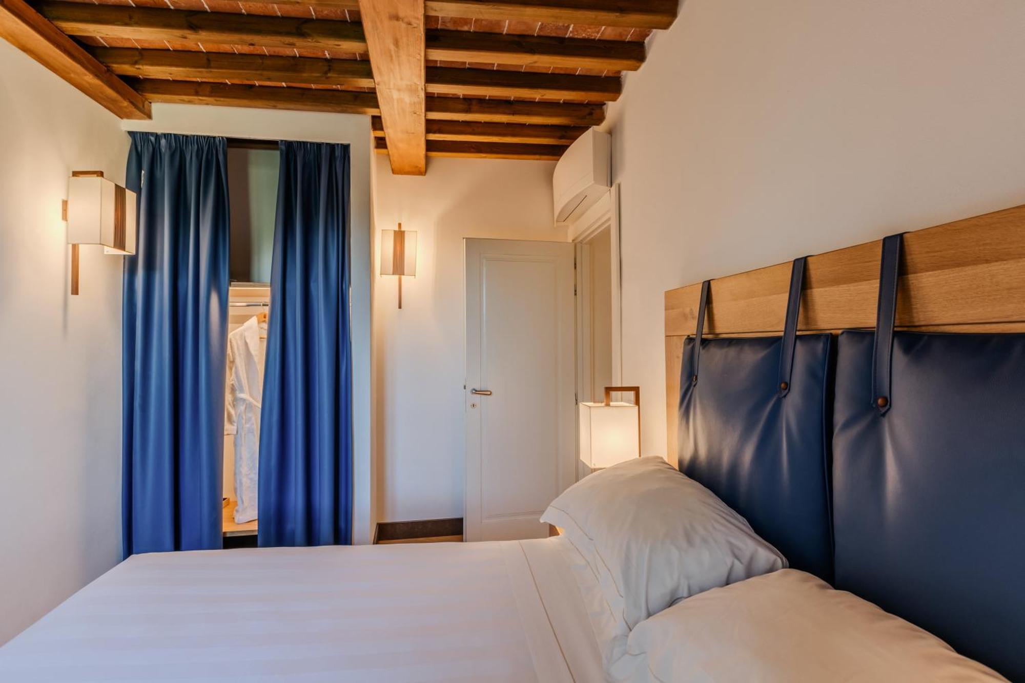 فندق ومنتجع فيلا تولومي فلورنس المظهر الخارجي الصورة A room at the hotel